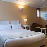 La Tomette, The Originals Relais Hotel Vitrac (Cantal)