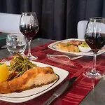 La Tomette, The Originals Relais Vitrac (Cantal)