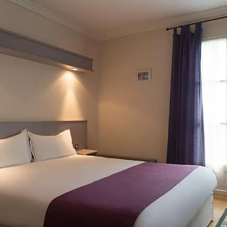 La Tomette, The Originals Relais 3*