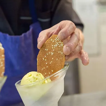 La Tomette, The Originals Relais 3*