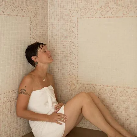 Hotel La Tomette, The Originals Relais 3*