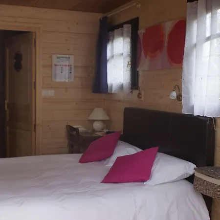 Otel La Tomette, The Originals Relais Vitrac (Cantal)