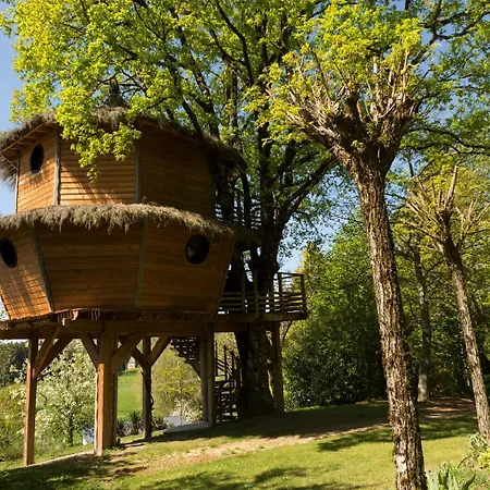 La Tomette, The Originals Relais Vitrac (Cantal)