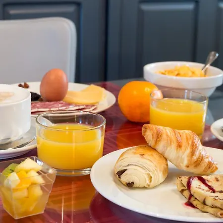 La Tomette, The Originals Relais Hotel