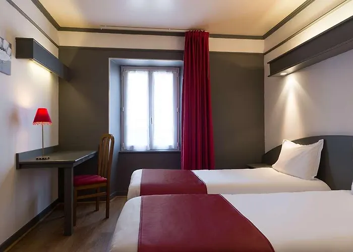 La Tomette, The Originals Relais Vitrac (Cantal)