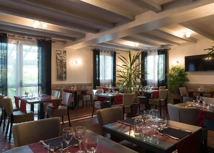 Hotel La Tomette, The Originals Relais