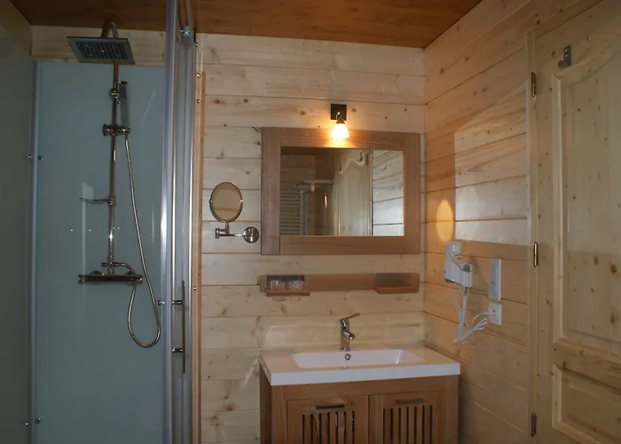 La Tomette, The Originals Relais Hotel