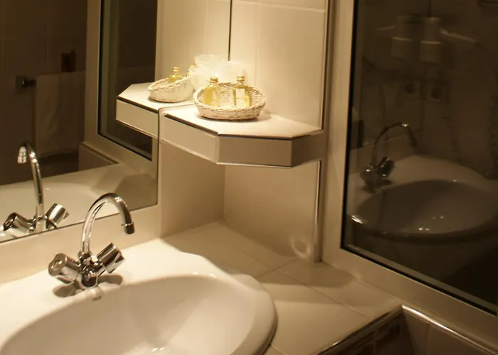 La Tomette, The Originals Relais 3* Vitrac (Cantal)