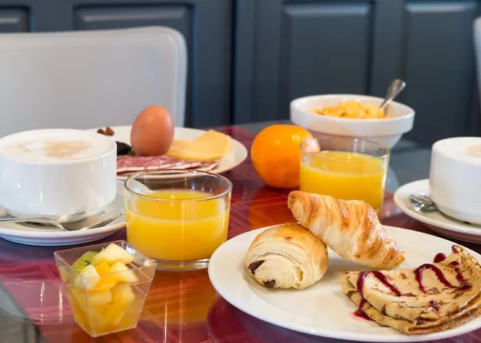 La Tomette, The Originals Relais Hotel